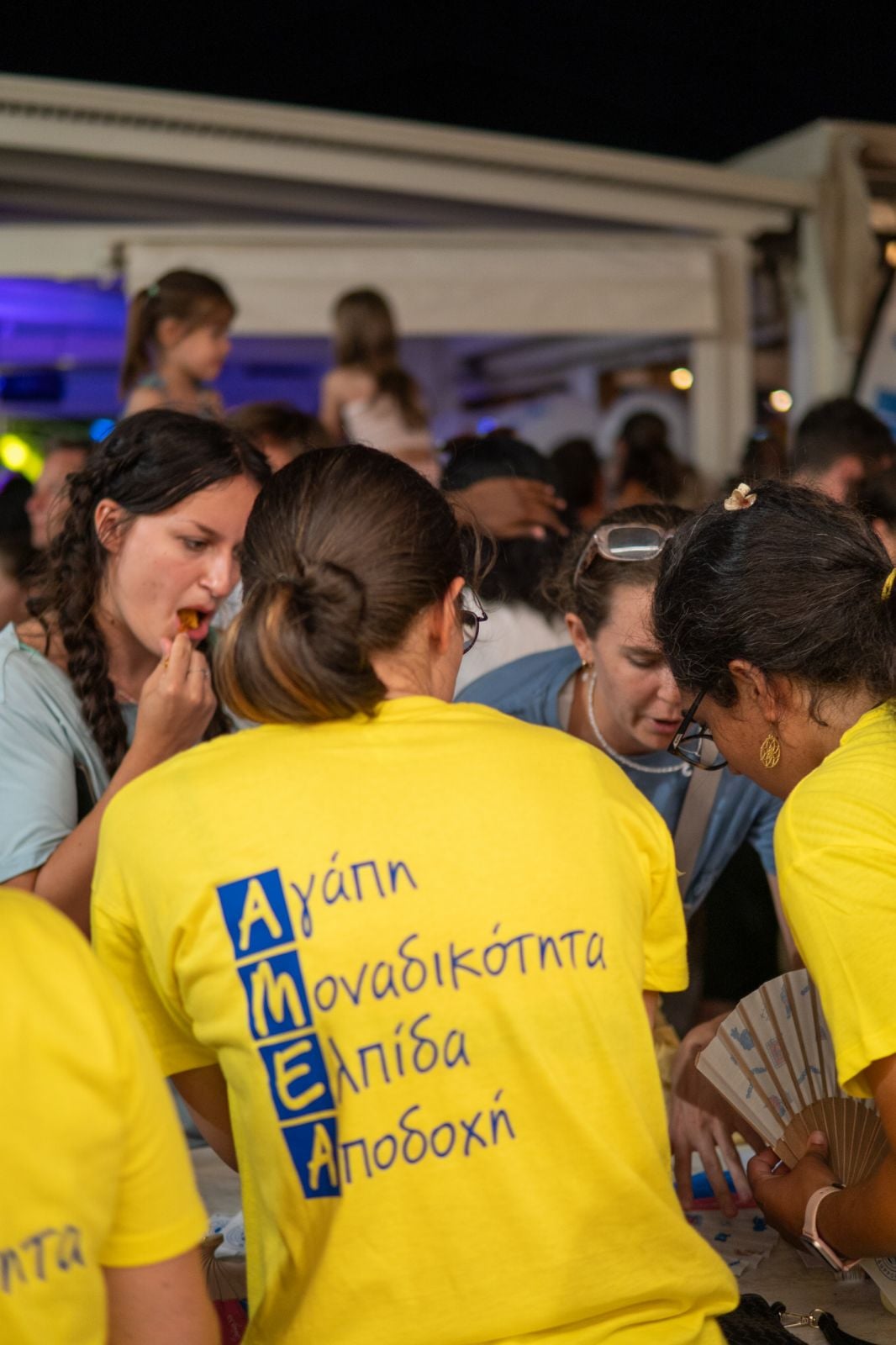 Εθελοντές στο Waffle House Event 2